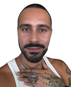 Dance Into Your Body Embodiment-Anhänger - Eine Zusammenarbeit mit Sah D'Simone