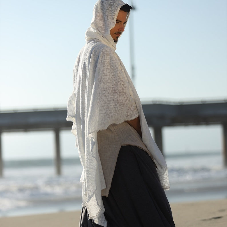 Hooded Magi | Poncho | Him