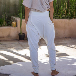 White | Wander Pant | Her