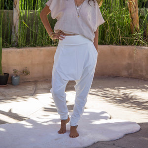 White | Wander Pant | Her
