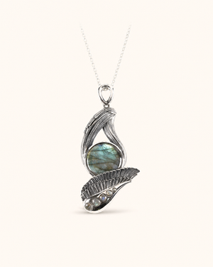 Majestic Labradorite Pendant — Silver