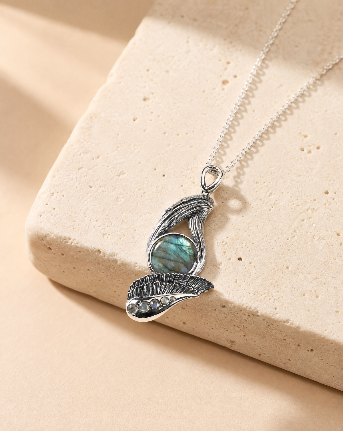 Majestic Labradorite Pendant — Silver