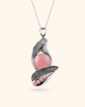 Majestic Rose Quartz Pendant — Silver