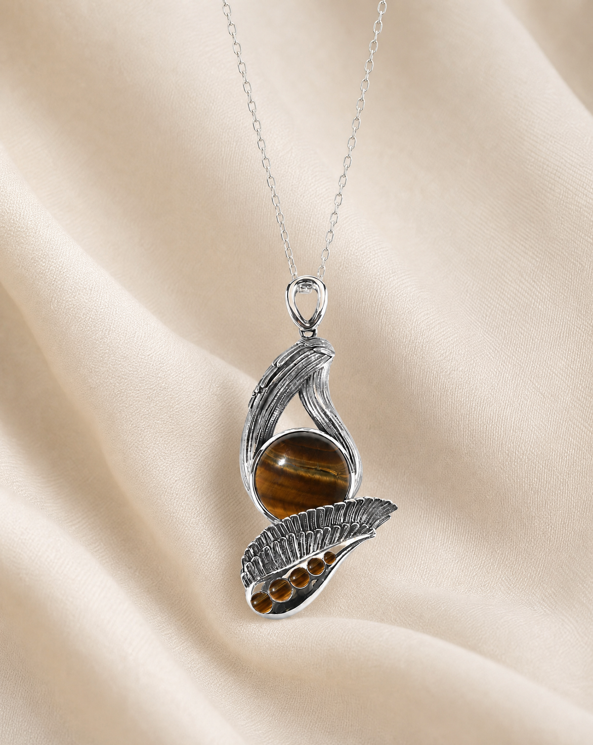 Majestic Tiger's Eye Pendant — Silver