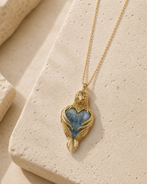 Vision-Nes Labradorite Pendant — Gold