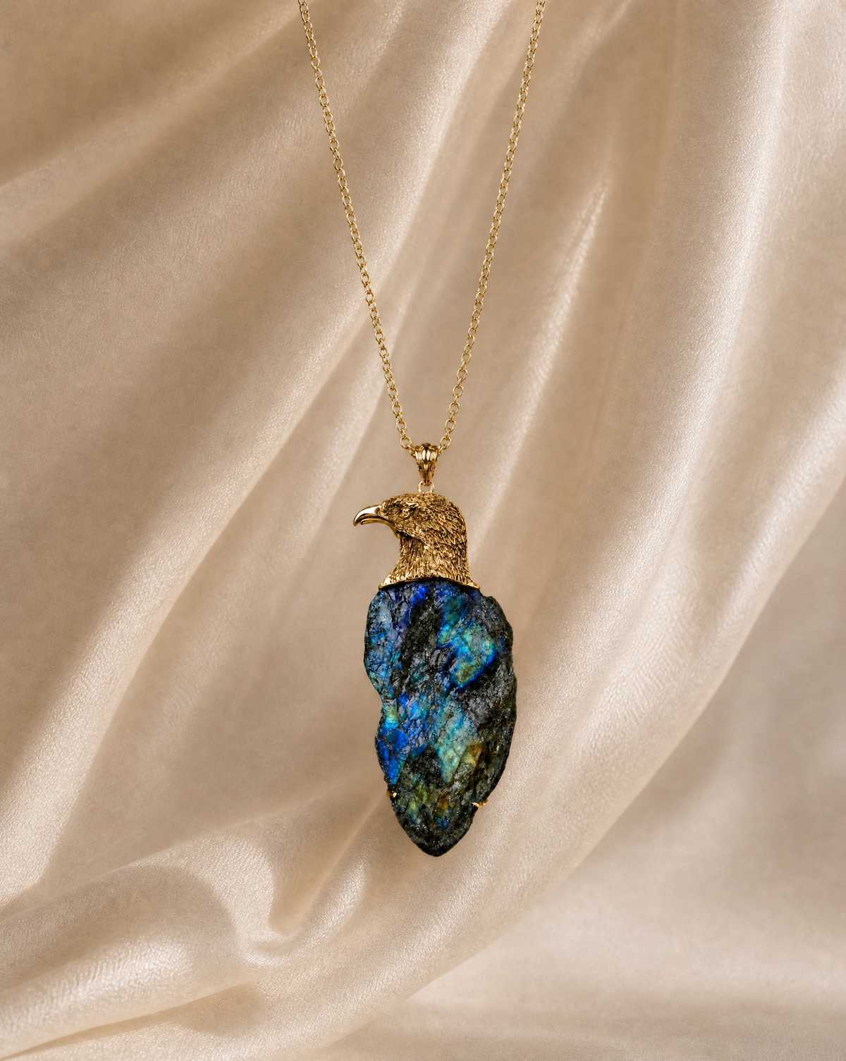 The Visionary Labradorite Pendant — Gold