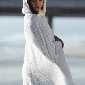 Hooded Magi | Poncho | Her