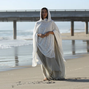 Hooded Magi | Poncho | Her